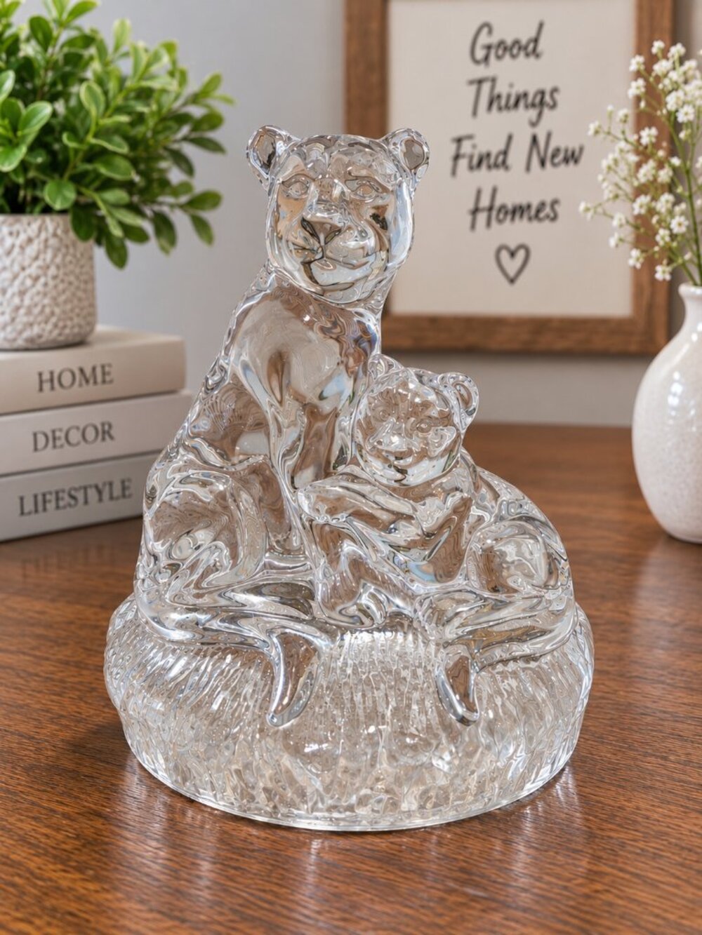 Vintage Oneida Crystal Lioness & Cub Figurine Italy 24% Lead Crystal